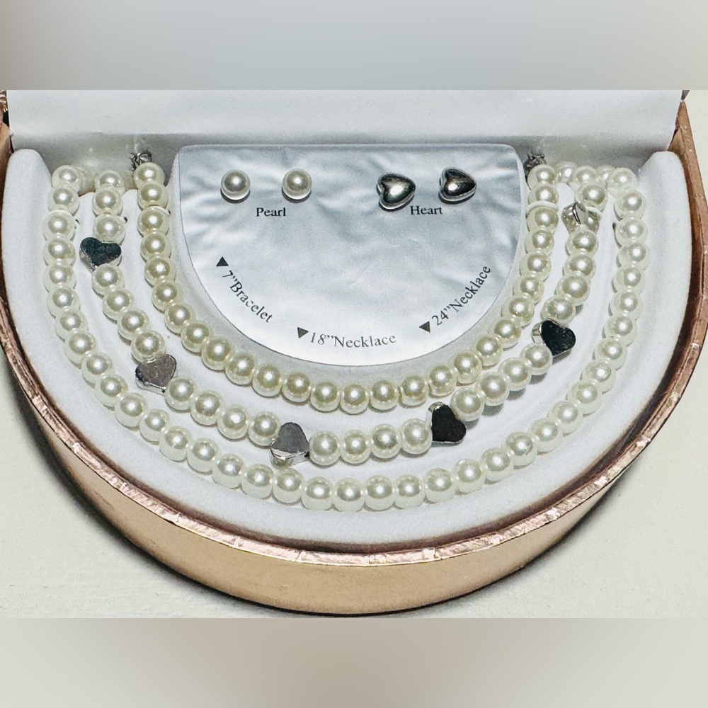 🩷 5 pc White Glass Round Pearl Jewelry Set NWOT